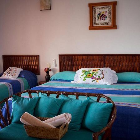 Casa Adriana Hotel Zihuatanejo Bagian luar foto